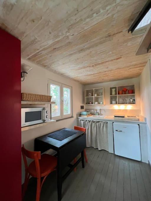 Eco-Chic Retreat: Countryside Oasis Near Florence Pozzolatico Luaran gambar